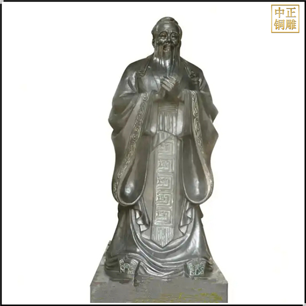 校園大型孔子雕塑.jpg